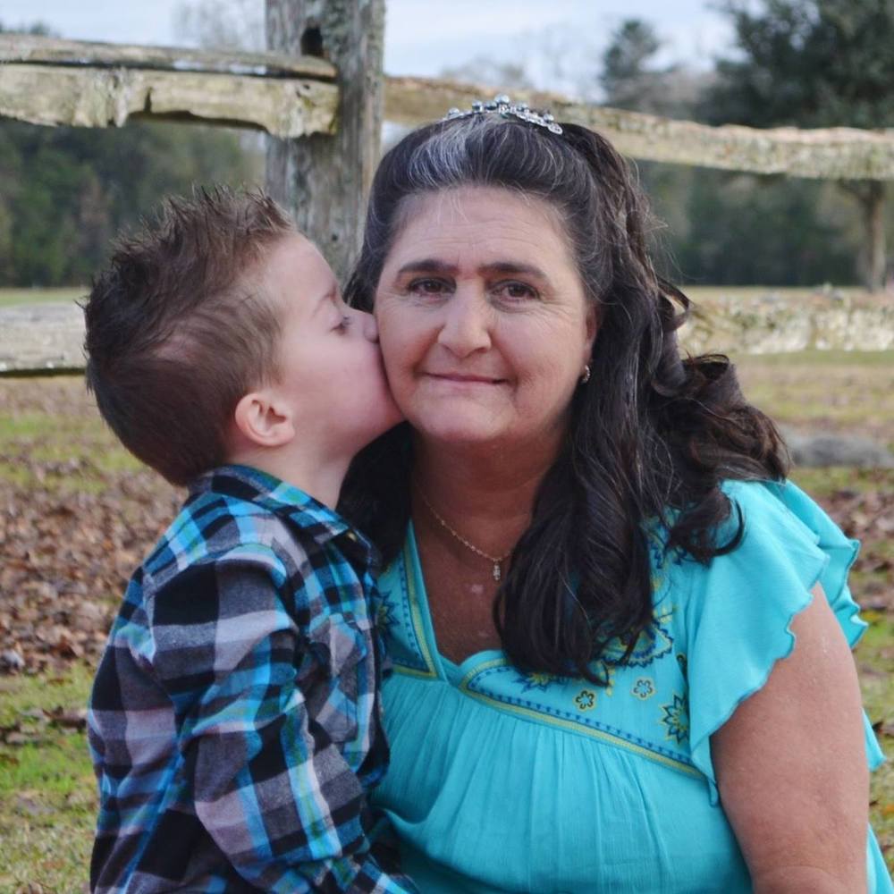 Meet your Posher, Debbie